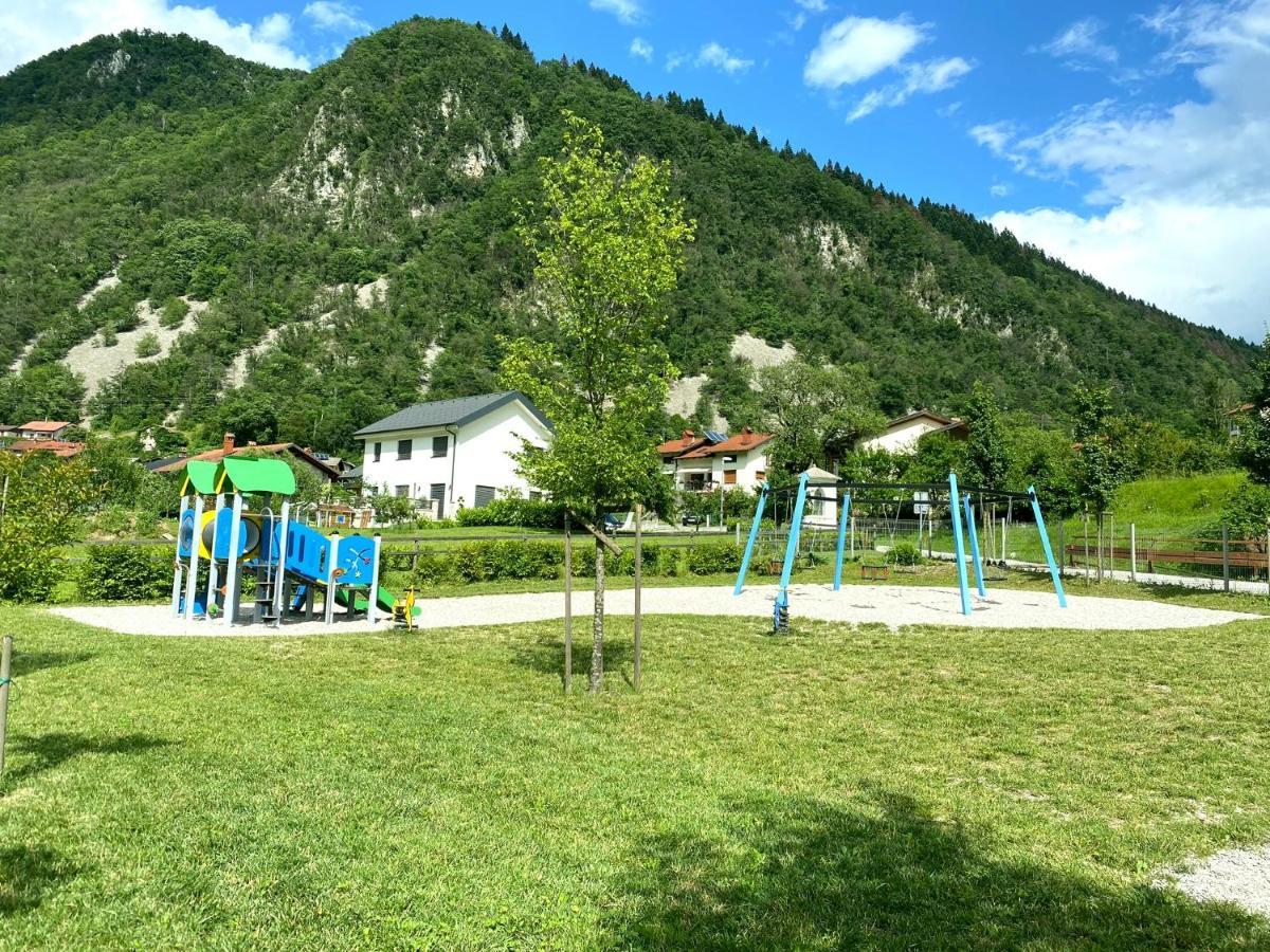 Apartment Loyd, Tolmin - Most na Soči Exterior foto